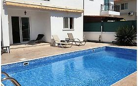 White Rose Villa